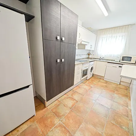 Litoral Costa Dorada - Cumbres Only Families סאלו