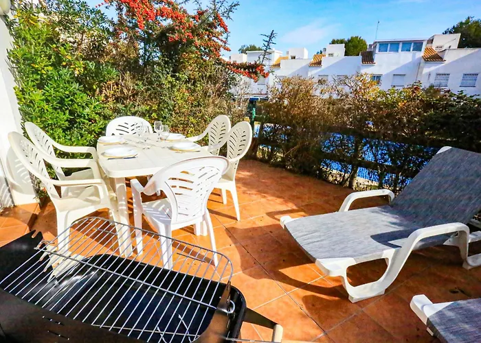 Litoral Costa Dorada - Cumbres Only Families Σαλού