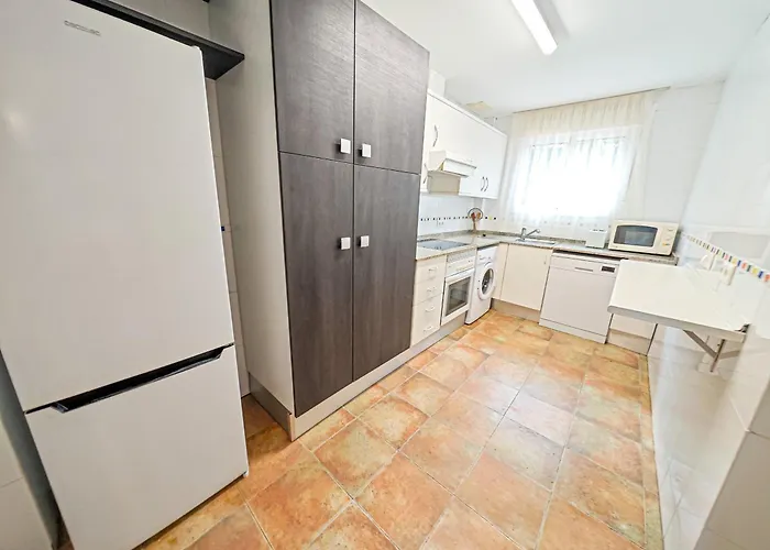 Litoral Costa Dorada - Cumbres Only Families Σαλού